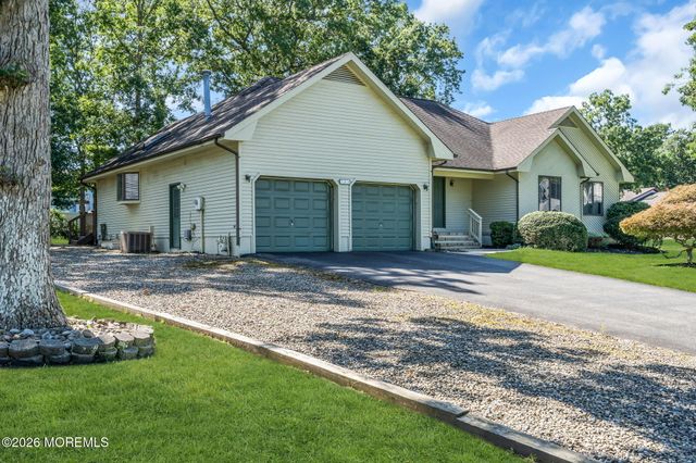 701 Tufts Court, Lanoka Harbor, NJ 08734