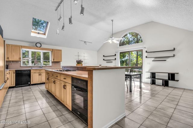 701 Tufts Court, Lanoka Harbor, NJ 08734