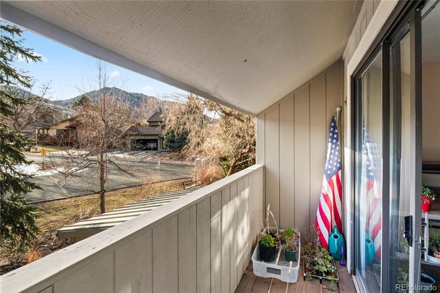 15780 Sandtrap Way, Morrison, CO 80465