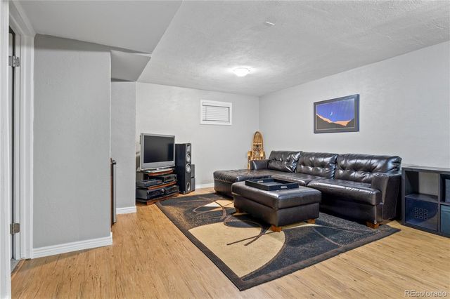 15780 Sandtrap Way, Morrison, CO 80465