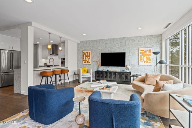 128 Henry Street Unit 406, Saratoga Springs, NY 12866