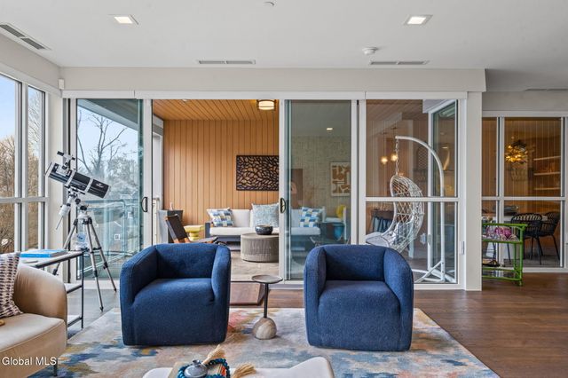 128 Henry Street Unit 406, Saratoga Springs, NY 12866