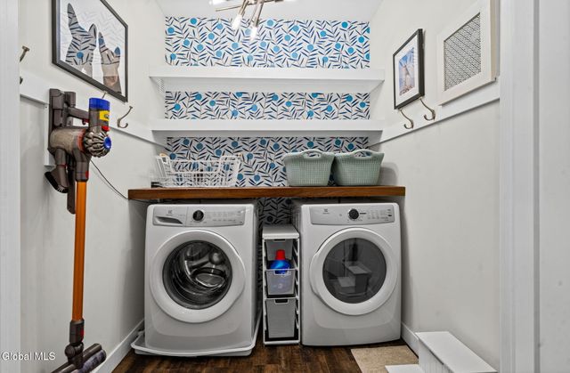 128 Henry Street Unit 406, Saratoga Springs, NY 12866