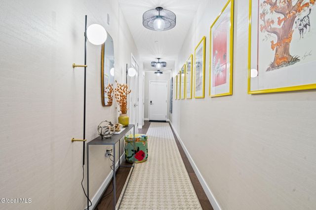 128 Henry Street Unit 406, Saratoga Springs, NY 12866