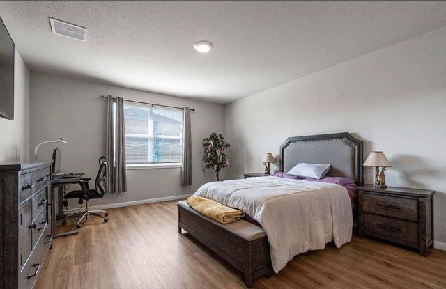 110 Rainmaker CV, Bastrop, TX 78602