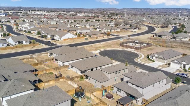 110 Rainmaker CV, Bastrop, TX 78602