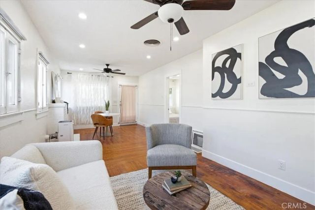 817 E Palmyra Avenue, Orange, CA 92866