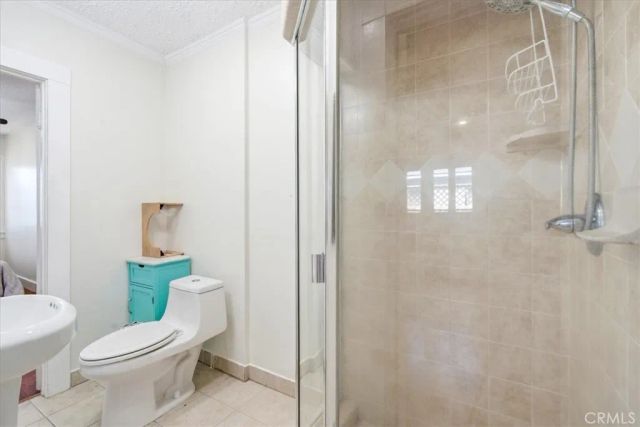 817 E Palmyra Avenue, Orange, CA 92866