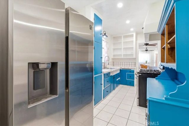 817 E Palmyra Avenue, Orange, CA 92866