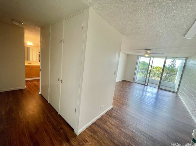 46-283 Kahuhipa Street C504, Kaneohe, HI 96744