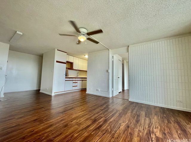 46-283 Kahuhipa Street C504, Kaneohe, HI 96744