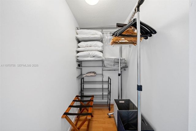 18100 N Bay Rd 308, Sunny Isles Beach, FL 33160