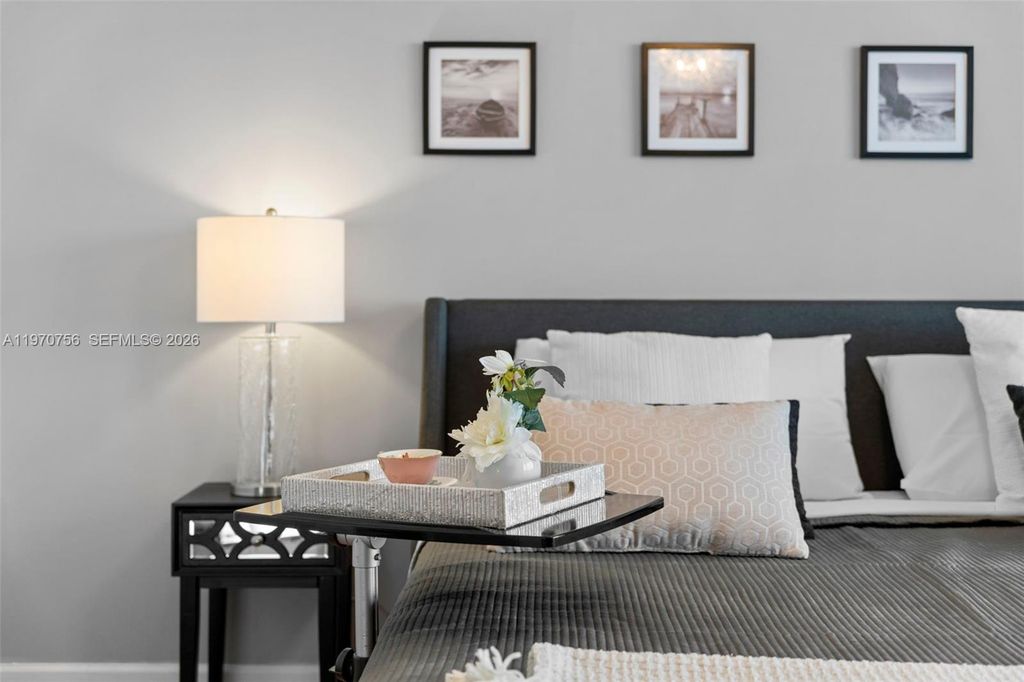 18100 N Bay Rd 308, Sunny Isles Beach, FL 33160