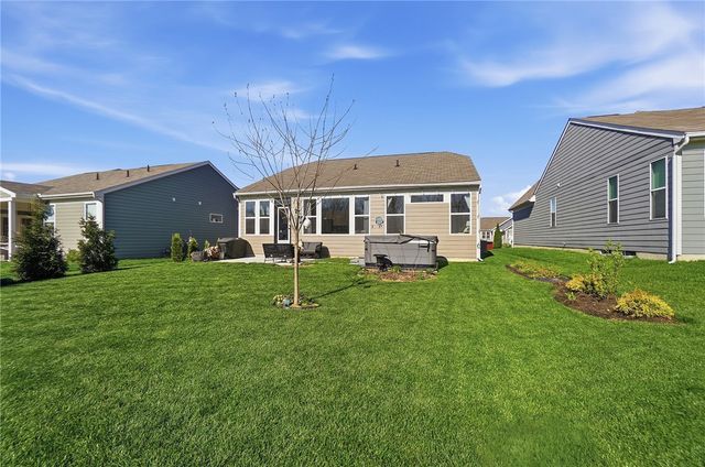 1929 Prestwick Bend, Miamisburg, OH 45342