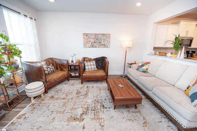 193 Dalmatian Drive, Spartanburg, SC 29307