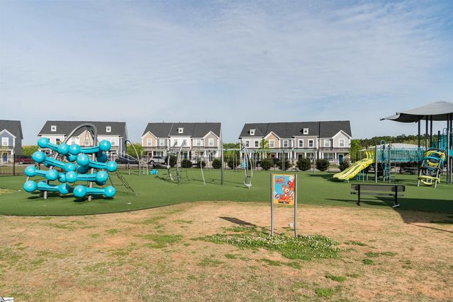 193 Dalmatian Drive, Spartanburg, SC 29307