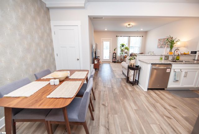 193 Dalmatian Drive, Spartanburg, SC 29307