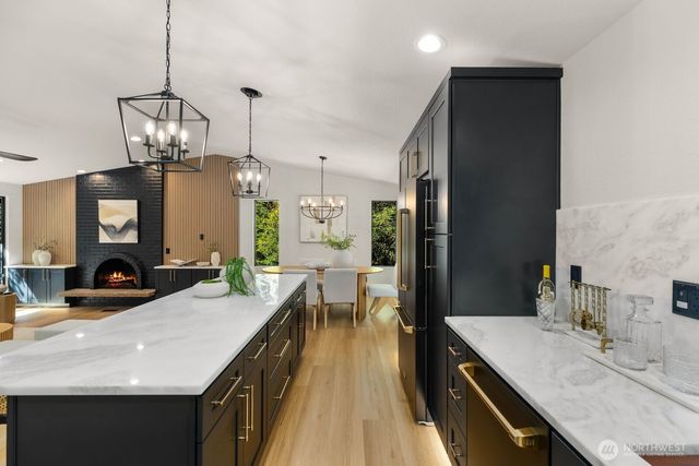 22905 35th Avenue SE, Bothell, WA 98021