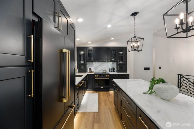 22905 35th Avenue SE, Bothell, WA 98021