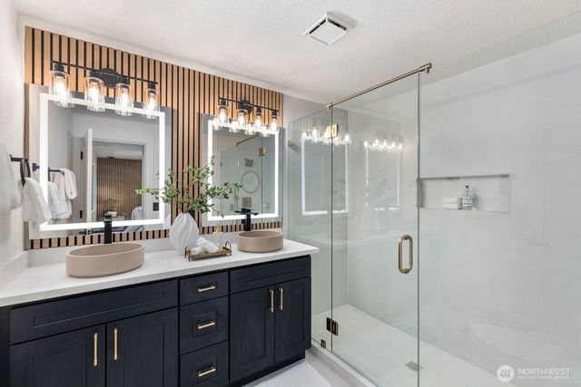 22905 35th Avenue SE, Bothell, WA 98021
