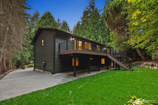 22905 35th Avenue SE, Bothell, WA 98021