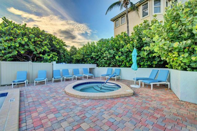 4740 S Ocean Boulevard 702, Highland Beach, FL 33487