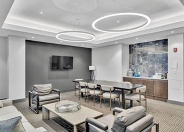 1650 Commonwealth Ave 605, Boston, MA 02135
