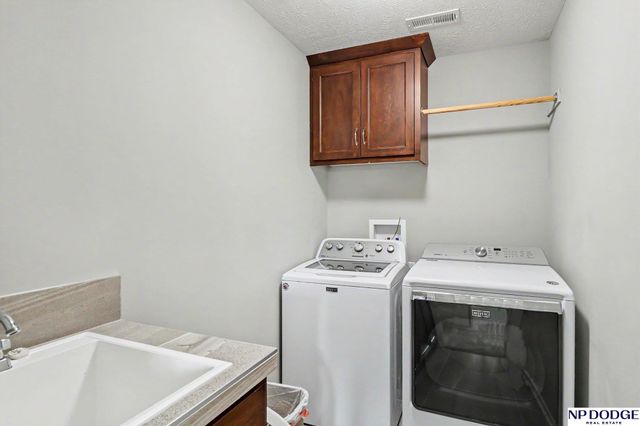 10805 S 186 Avenue, Omaha, NE 68136