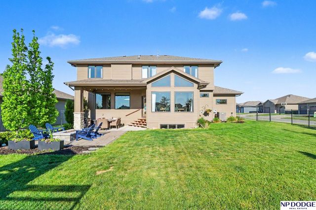 10805 S 186 Avenue, Omaha, NE 68136