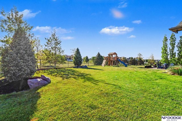 10805 S 186 Avenue, Omaha, NE 68136