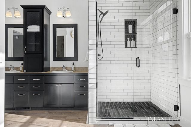 6179 Sheldon Oak Drive, Hudsonville, MI 49426