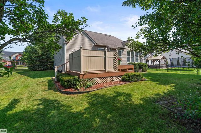19056 Hazelton Drive, Macomb Twp, MI 48042