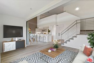 13200 Pacific 438, Los Angeles, CA 90094