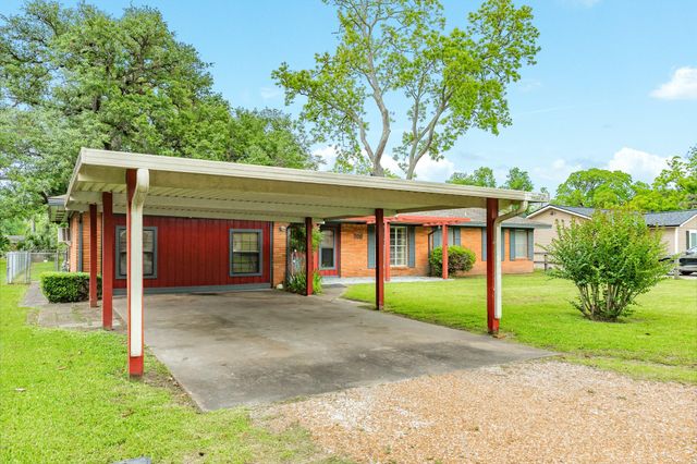 706 Brockman Street, Sweeny, TX 77480