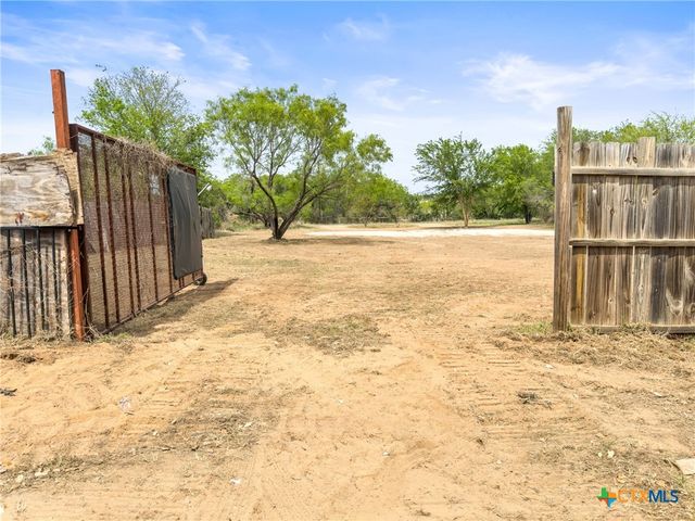 302 Seneca Drive, Burnet, TX 78611