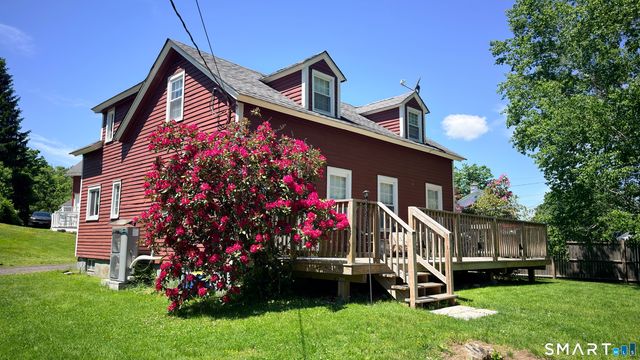 2 Maple Avenue, Plymouth, CT 06782