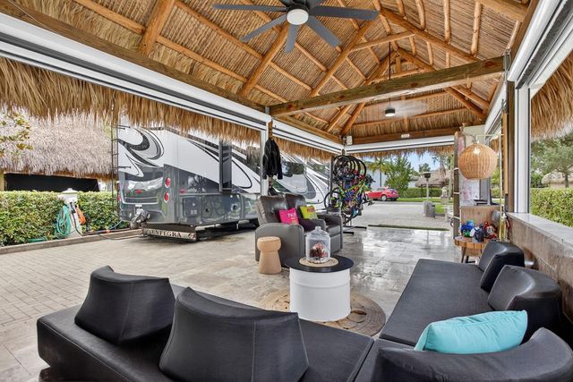 161 N Cortez Drive 161, Margate, FL 33068