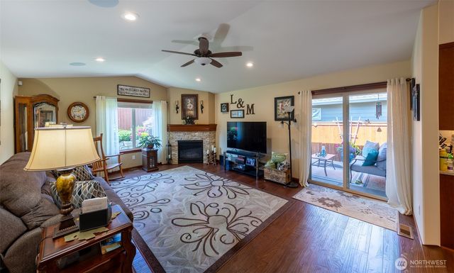 10908 24th Drive SE, Everett, WA 98208