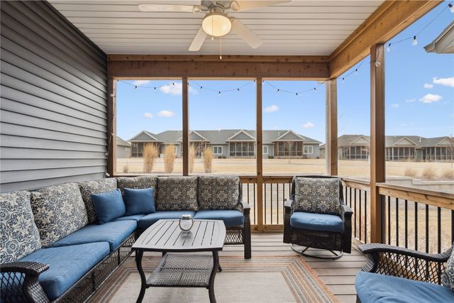 2885 Crimson Lane A, Coralville, IA 52241