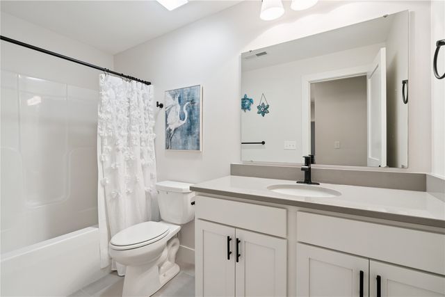 2885 Crimson Lane A, Coralville, IA 52241