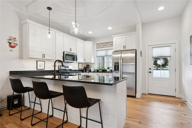 2885 Crimson Lane A, Coralville, IA 52241