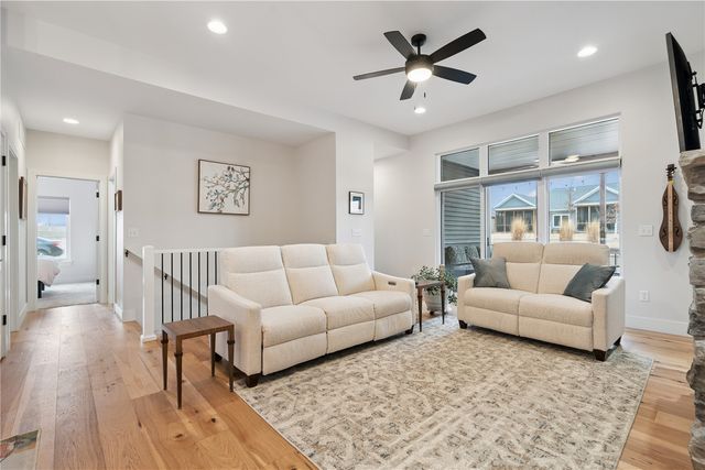 2885 Crimson Lane A, Coralville, IA 52241