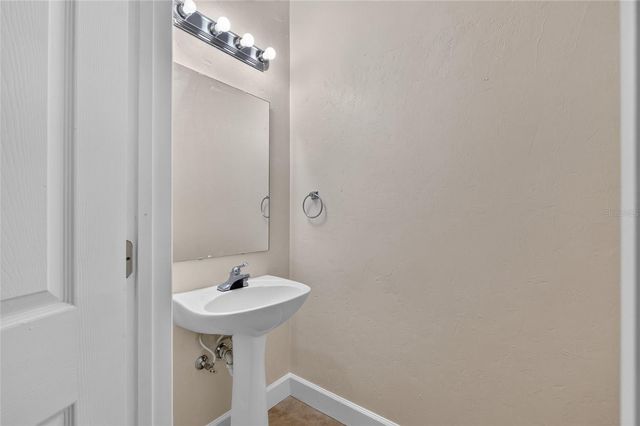2927 SW 35TH PLACE 115, Gainesville, FL 32608