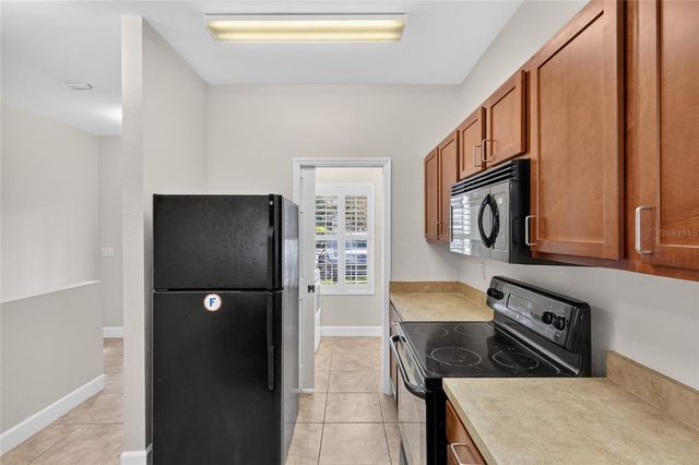 2927 SW 35TH PLACE 115, Gainesville, FL 32608