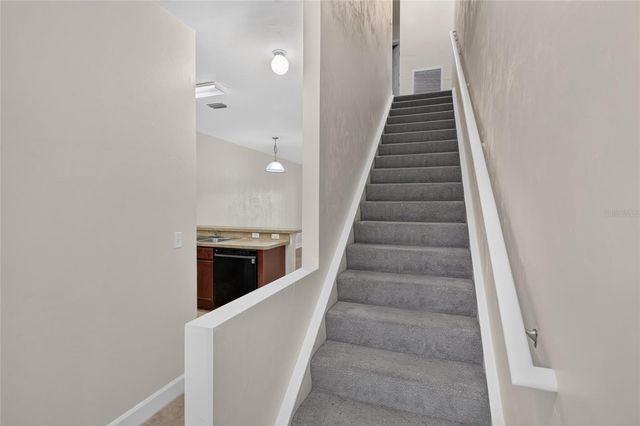 2927 SW 35TH PLACE 115, Gainesville, FL 32608