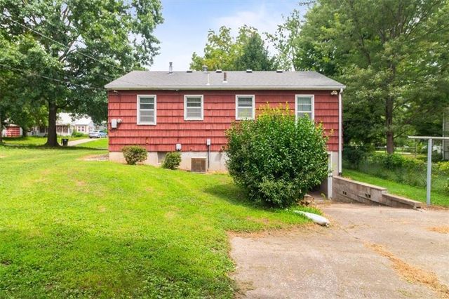 517 E Angus Street, Independence, MO 64055