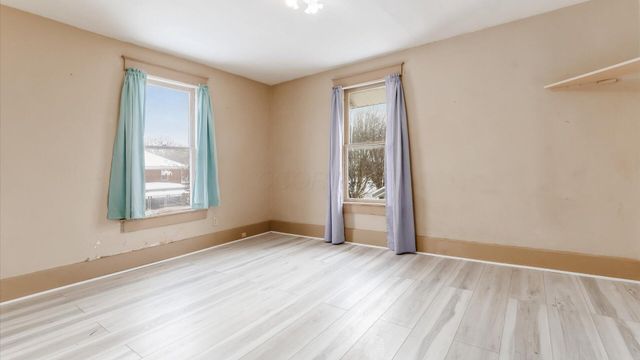 2035 Wilmer Street, Zanesville, OH 43701