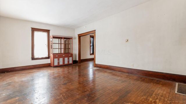 2035 Wilmer Street, Zanesville, OH 43701