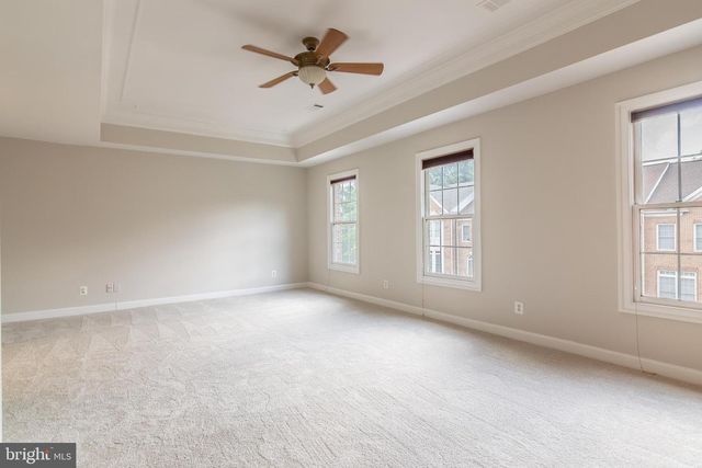 9551 LAGERSFIELD CIR, Vienna, VA 22181