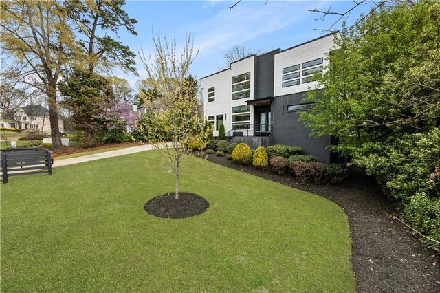 1546 Windsor Parkway NE, Brookhaven, GA 30319
